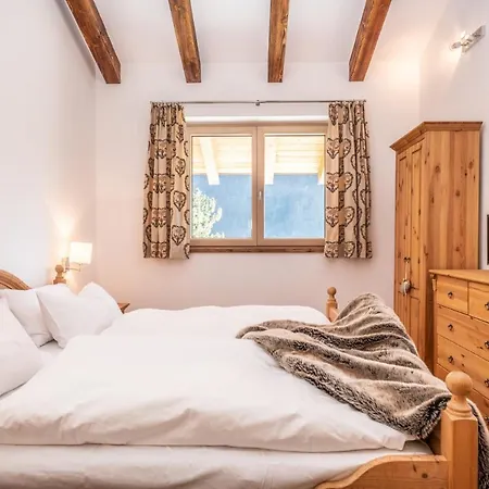 דירה Chalet-appartement Mit Penthouse Flair באד הופגסטין