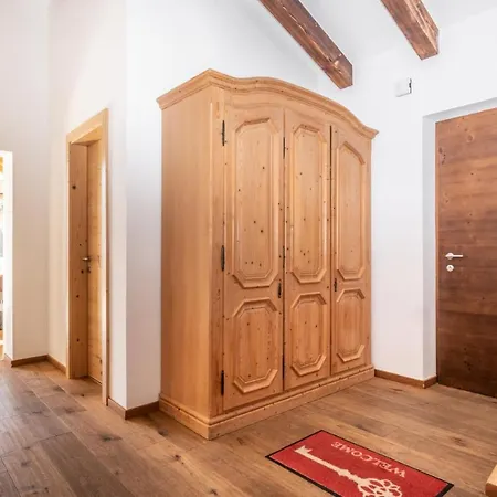 Chalet-appartement Mit Penthouse Flair דירה באד הופגסטין